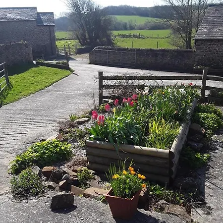Sharlands Farm
